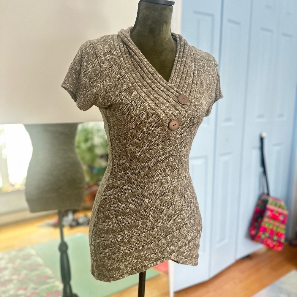 Asymmetrical Sweater, Short Sleeve Sweater